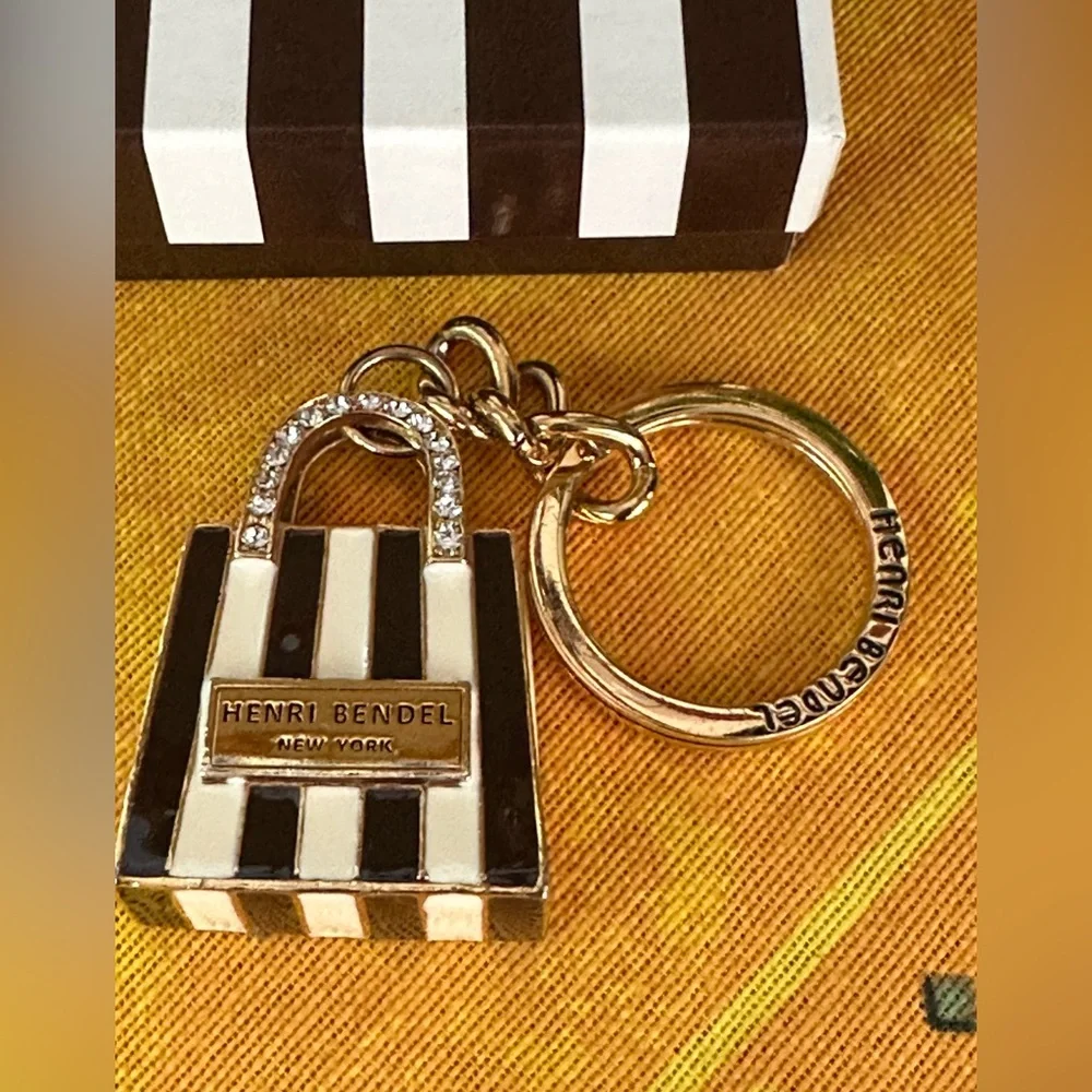 Rare Henri Bendel Enamel & Crystal Key Fob Bag Charm EUC!!!!!